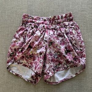 Lululemon Floral Pink Women's Shorts